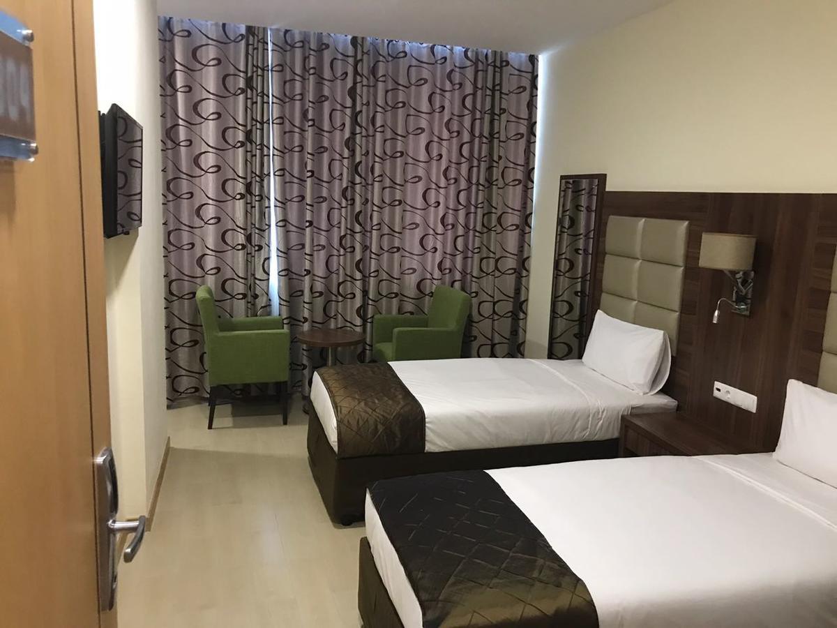 Blu Sky Hotel Мапуто Екстериор снимка