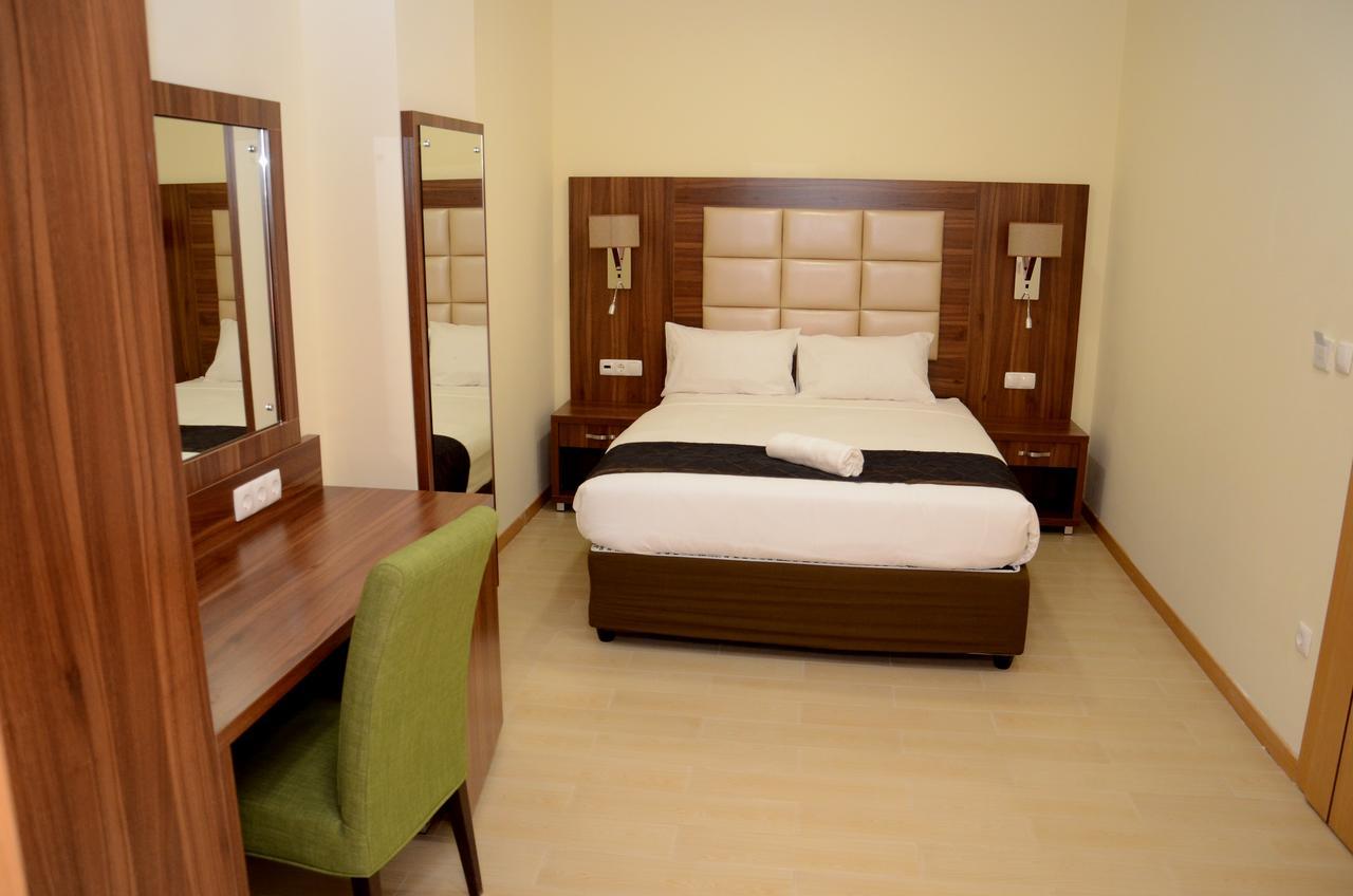 Blu Sky Hotel Мапуто Екстериор снимка