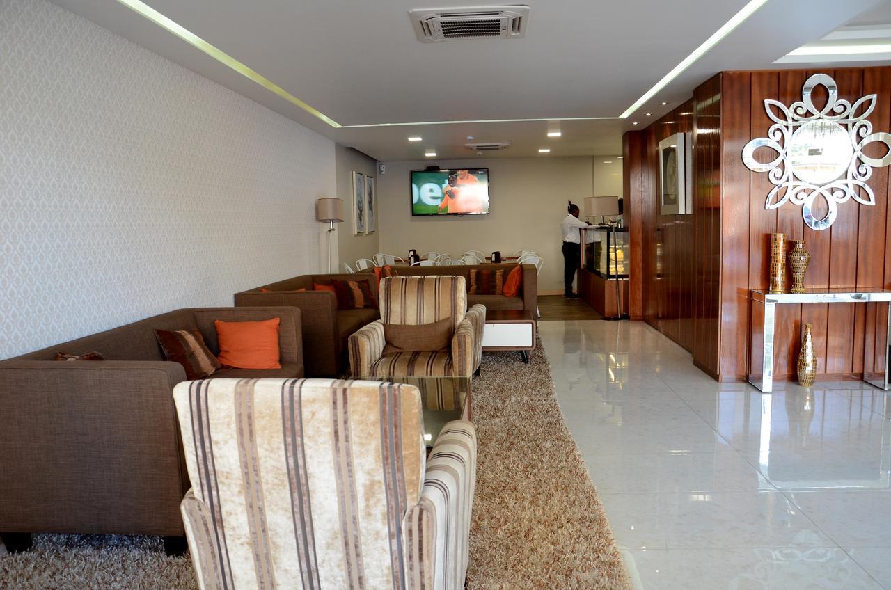 Blu Sky Hotel Мапуто Екстериор снимка