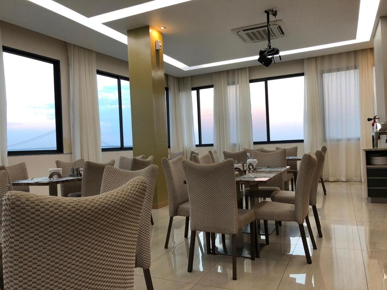 Blu Sky Hotel Мапуто Екстериор снимка